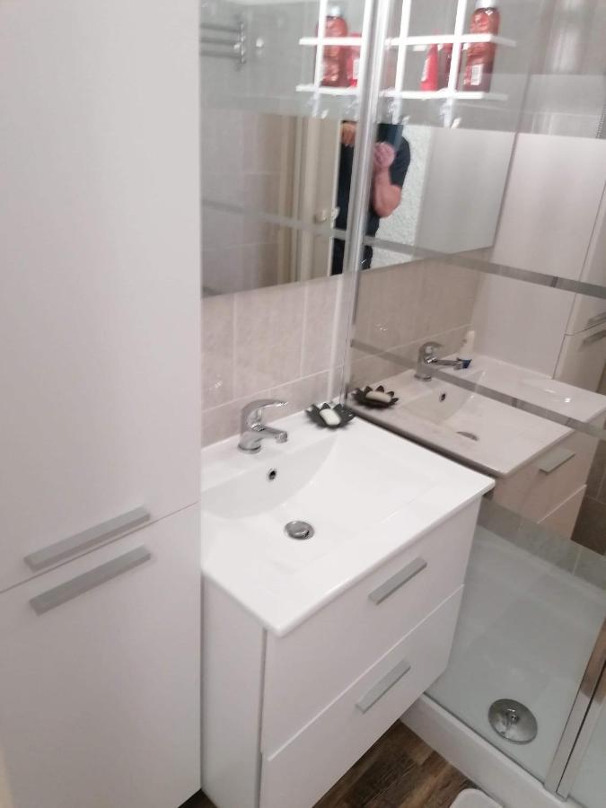 Studio Vue Sur La Mer Au 6Eme Et Dernier Etage Canet-en-Roussillon Kültér fotó