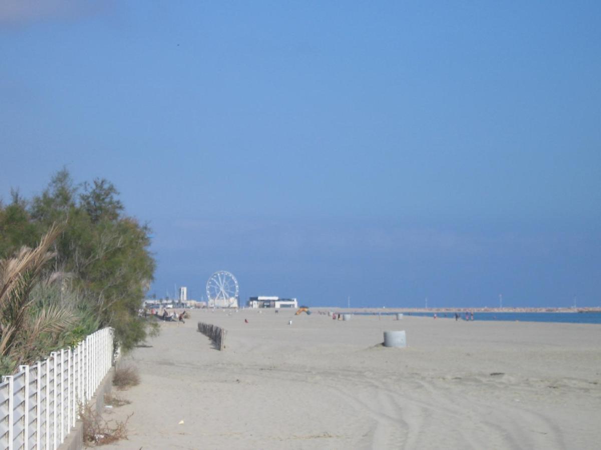 Studio Vue Sur La Mer Au 6Eme Et Dernier Etage Canet-en-Roussillon Kültér fotó