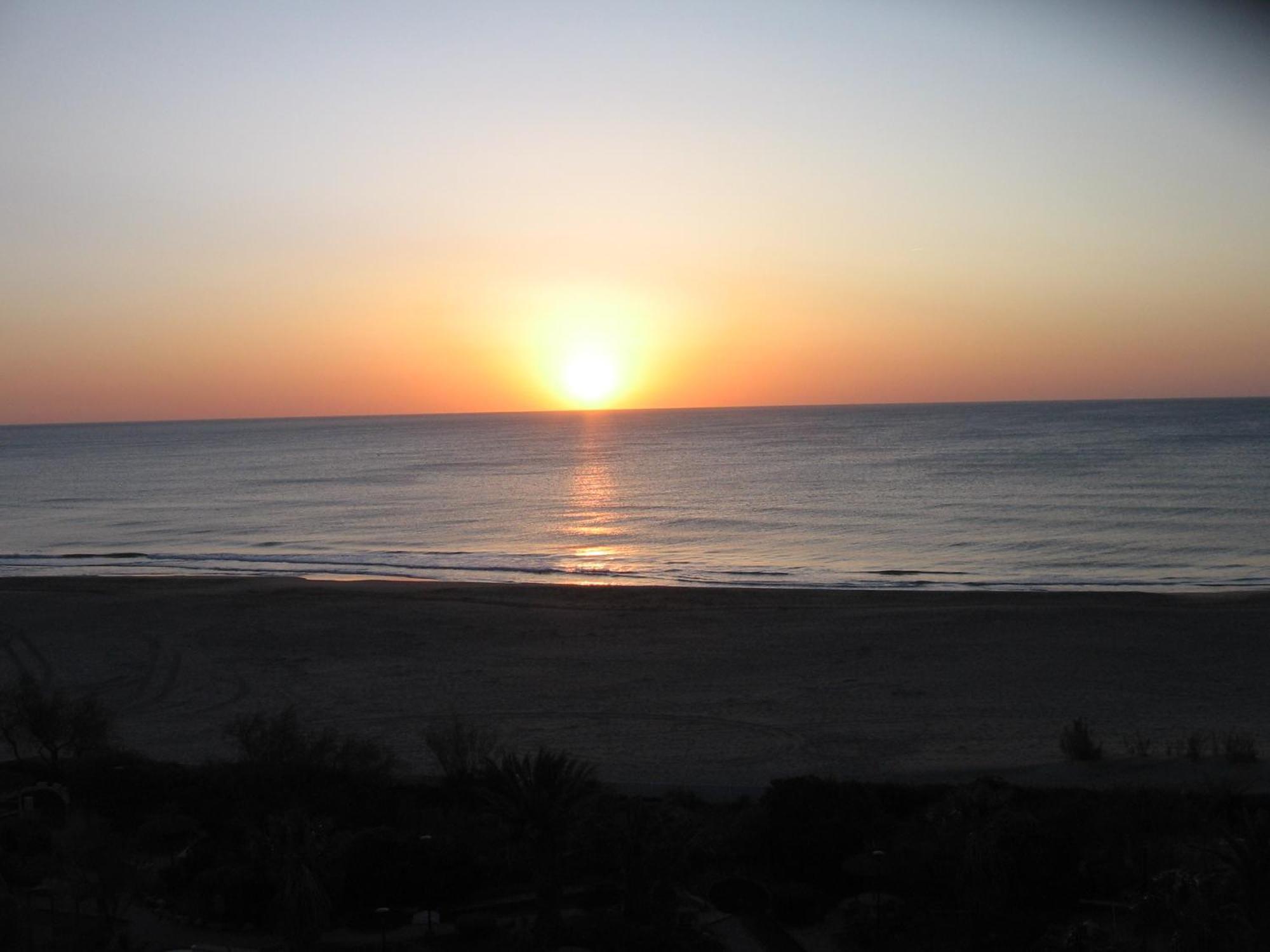 Studio Vue Sur La Mer Au 6Eme Et Dernier Etage Canet-en-Roussillon Kültér fotó